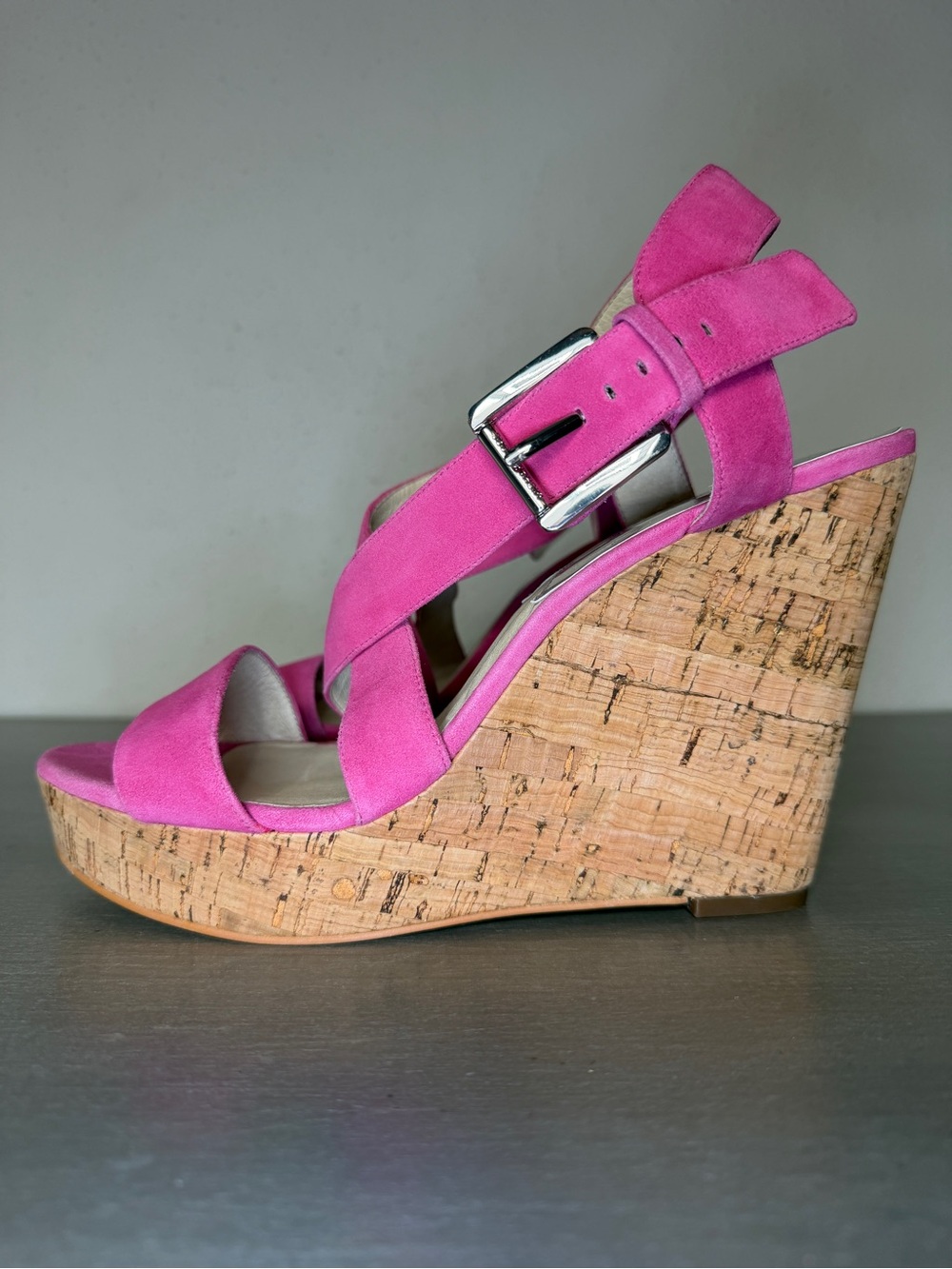 Michael Kors Pink Suede Cork Platform Wedge Heels Women’s Size 11M New - Picture 3 of 9